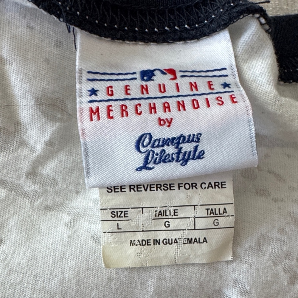NY Yankees Women’s V-Neck Distressed Shirt - White and Navy - Picture 2 of 8